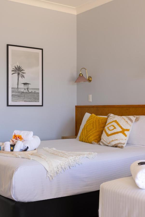 South Pacific Palms Motor Inn タンカリー エクステリア 写真